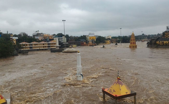 भारी बारिश के बाद फिर बढ़ रहा है गोदावरी का जलस्‍तर, नदी किनारे रहनेवालों को चेतावनी