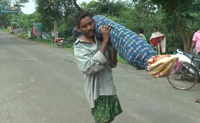 Man Who Carried Wife's Body For 10 Km Did Not Ask For Help: Officials