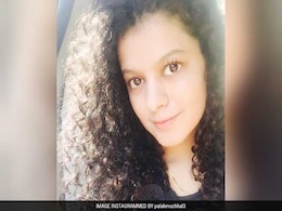Singer Palak Muchhal's Brother Allegedly Slaps Taj Fest Organiser Singer Palak Muchhal's Brother Allegedly Slaps Taj Fest Organiser