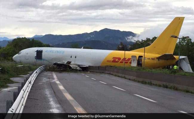 Plane Overshoots Runway at Italy's Bergamo Airport
