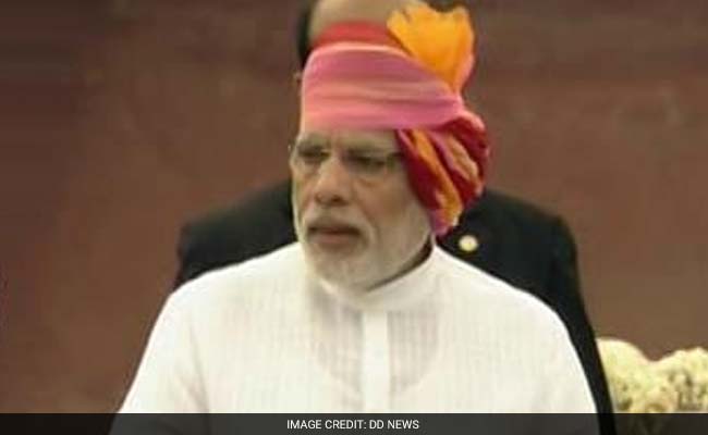 70वां स्वतंत्रता दिवस, पीएम मोदी बोले- देश आतंकवाद के आगे नहीं झुकेगा