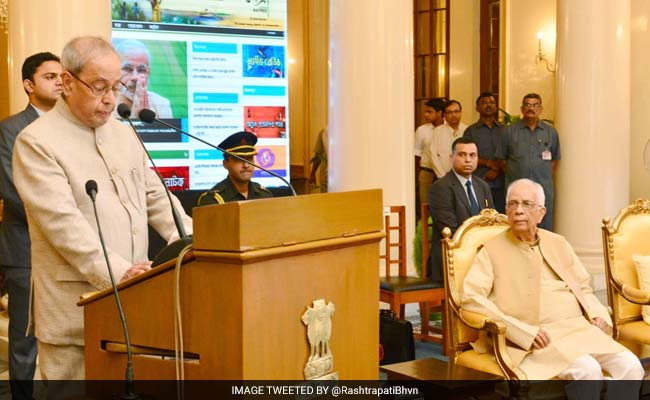 President Pranab Mukherjee Launches Akashvani Maitree Channel