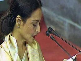 GST के लिये अभिनेत्री-सांसद रेखा का समर्थन भी चाहती है सरकार लेकिन वे हैं कहां.. GST के लिये अभिनेत्री-सांसद रेखा का समर्थन भी चाहती है सरकार लेकिन वे हैं कहां..