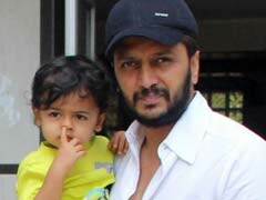 'चार साल चार जन्मों की तरह बीते....', अभिनेता रितेश देशमुख ने क्यों कहा ऐसा 'चार साल चार जन्मों की तरह बीते....', अभिनेता रितेश देशमुख ने क्यों कहा ऐसा