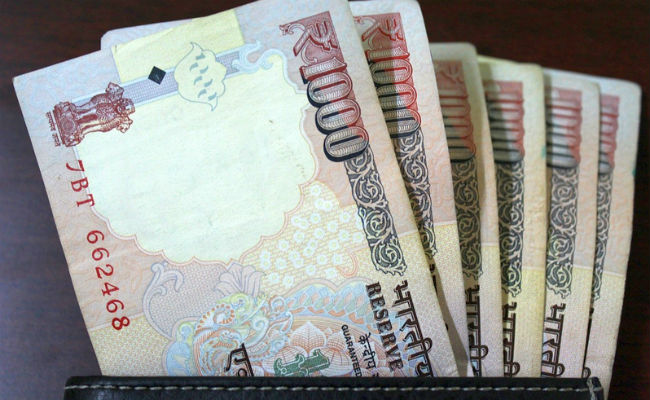 फिक्स्ड डिपॉजिट में लगातार घटता ब्याज, तो यहां निवेश से मिल सकता है बढ़िया लाभ