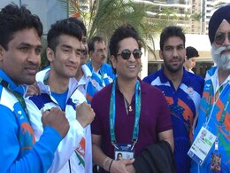 रियो ओलिंपिक : भारतीय दल का हौसला बढ़ाने खेल गांव पहुंचे सचिन, अपने अनुभव साझा किए रियो ओलिंपिक : भारतीय दल का हौसला बढ़ाने खेल गांव पहुंचे सचिन, अपने अनुभव साझा किए