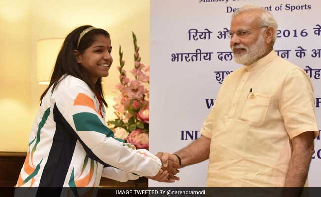 PM Narendra Modi Congratulates Sakshi Malik Rio Bronze Medallist