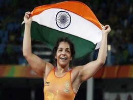 साक्षी मलिक को बॉलीवुड का सलाम, मेगास्टार अमिताभ बच्चन समेत कई सितारों ने दी बधाई साक्षी मलिक को बॉलीवुड का सलाम, मेगास्टार अमिताभ बच्चन समेत कई सितारों ने दी बधाई