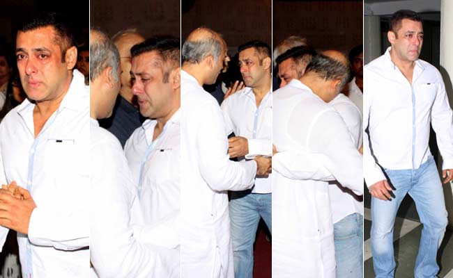 Salman Khan's Emotional Farewell to Rajjat Barjatya - NDTV Movies