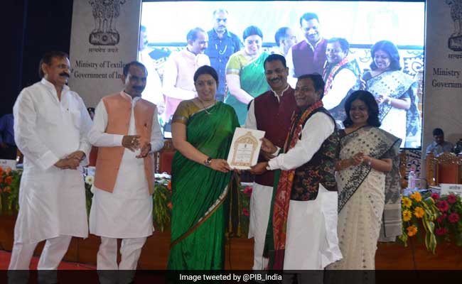 Second National Handloom Day Celebrated In Varanasi