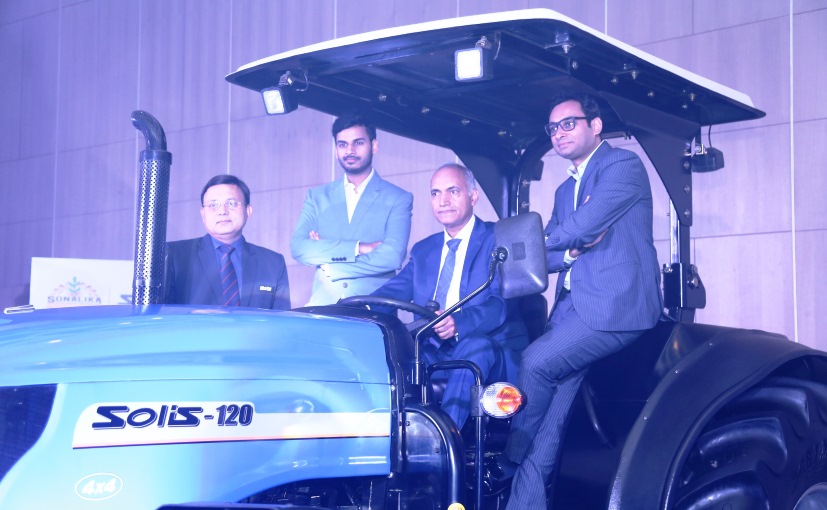 Sonalika Tractors Sell 1 Lakh Units In FY 18