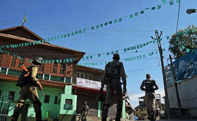 श्रीनगर : सेना के जवान ने खुद को गोली मारकर आत्महत्या की