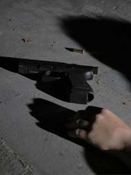 ड्यूटी पर तैनात दिल्ली पुलिस के ASI ने पीसीआर वैन में खुद को मारी गोली, हुई मौत  