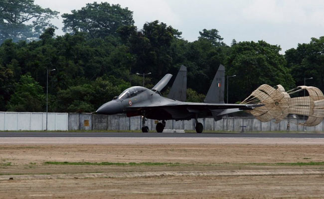 India Lands Su-30 Jet On Strategic Airstrip Near China Border