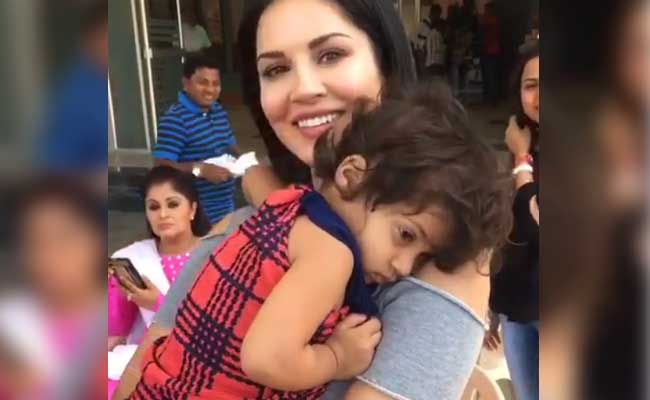 Trending: When A Little Kid Hugged Sunny Leone And Refused To Let Go