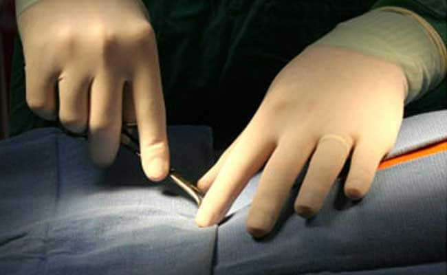 In A Rare Feat, Doctors Successfully Perform Surgery Using Fibre Tape