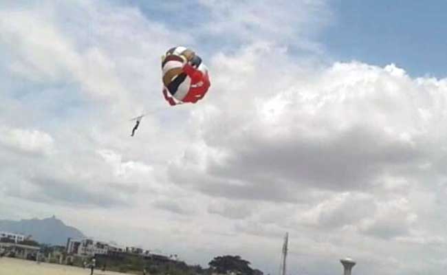 Coimbatore Man Falls To Death While Parasailing, Descent Captured On Video Coimbatore Man Falls To Death While Parasailing, Descent Captured On Video
