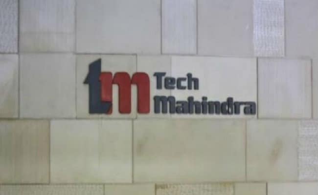 Tech Mahindras profit fell 33 per cent annually to Rs 590 crore in Q4.