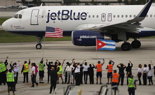 First Scheduled Passenger Flight In Decades Between US and Cuba Lands