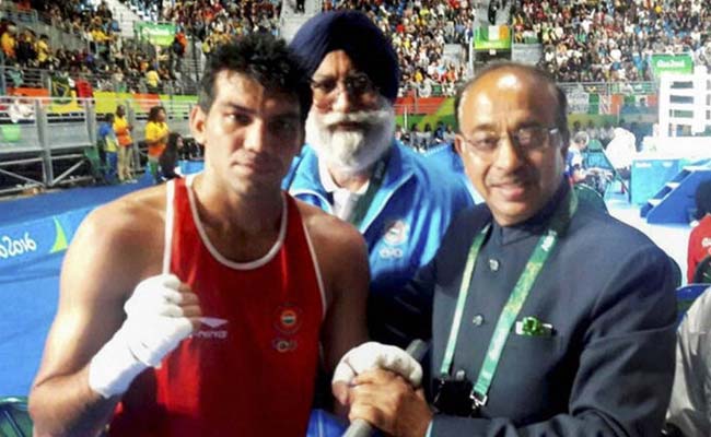 रियो ओलिंपिक: खेल मंत्री विजय गोयल के 'सहयोगियों' के व्यवहार से शर्मसार हुआ देश, आयोजकों ने दी चेतावनी