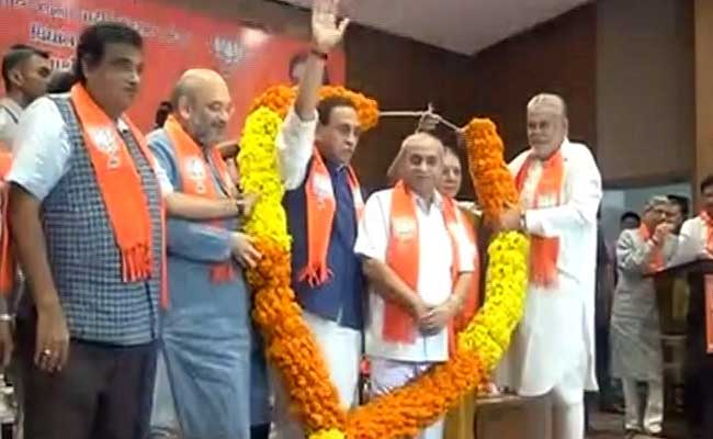 In Gujarat Elections, It Is Going To Be Development Vs Development