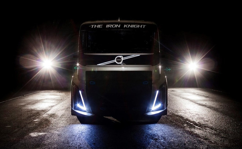 Volvo's 'The Iron Knight' Is A 2400hp Truck Which Plans To Set The World Speed Record