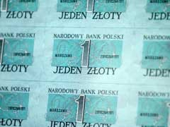 Top Secret Cold War Banknotes From 1970s Now Surface In Poland