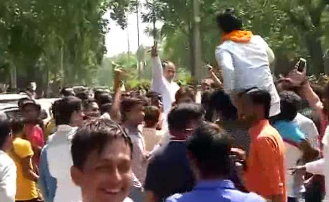 Over 17,000 Voters Chose NOTA In Delhi University Students' Union Polls