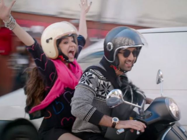 Happy Frame: Meet Ranbir, Anushka as Ayan, Alizeh in New Ae Dil Pic