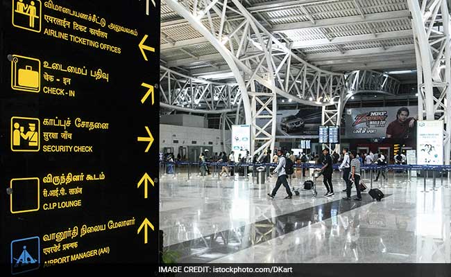 Nigerian With Over Rs 50 Lakh In New Notes Intercepted At Delhi Airport