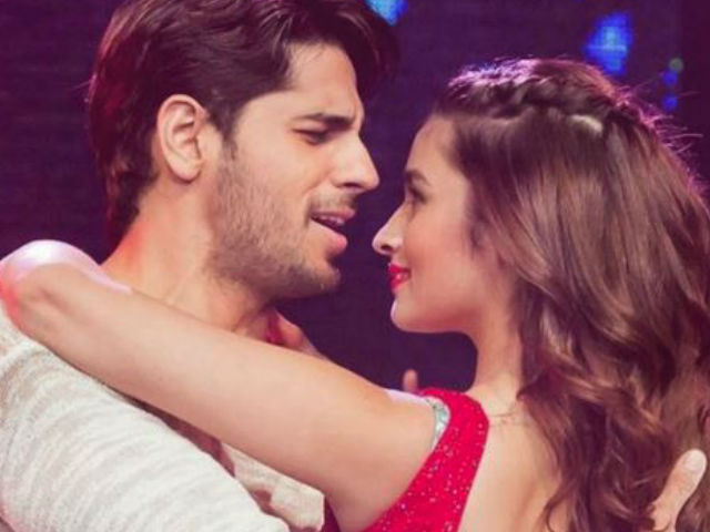 Sidharth Malhotra, Alia Bhatt Yet to Sign <i>Aashiqui 3</i>