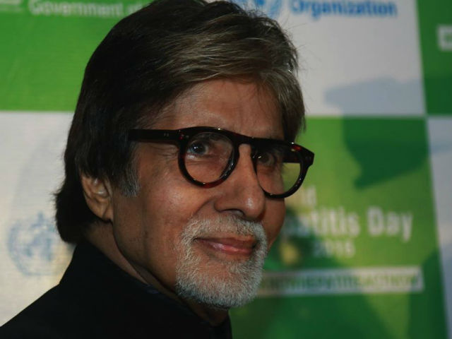 <i>Pink</i> isn't About Women Empowerment. It's a 'Social Thriller', Says Big B