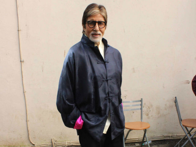 Amitabh Bachchan Tweets, <i>Pink</i> Getting Incredible Attention, Immense Love