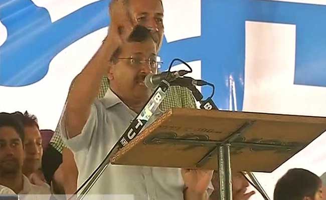 Arvind Kejriwal Accuses Badals, Amarinder Singh Of 'Looting' Punjab