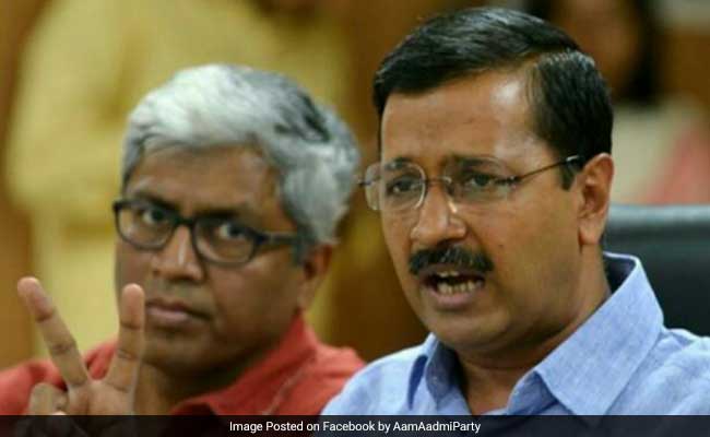 "AAP Was Finished When...": Ex Leader Ashutosh's Post After Delhi Drubbing "AAP Was Finished When...": Ex Leader Ashutosh's Post After Delhi Drubbing