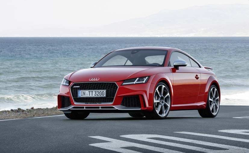 Audi TT RS Front