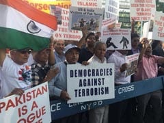 Balochis, Indians Protest Outside UN During Pak PM Nawaz Sharif's Speech