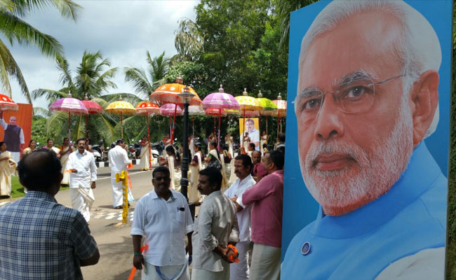 PM Modi's New Slogan To Take On Indira Gandhi's <i>Garibi Hatao</i>