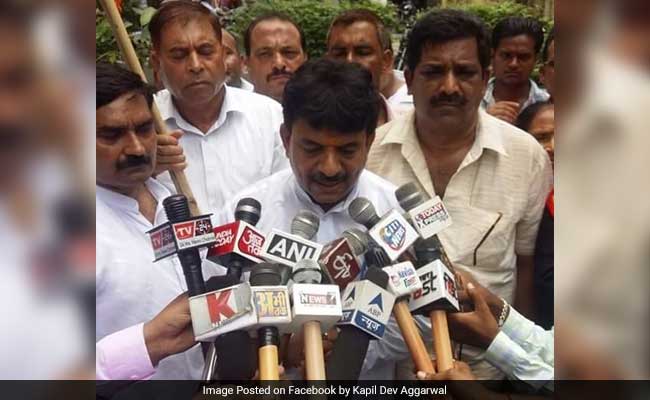 Chilly Powder Thrown At Uttar Pradesh BJP Legislator