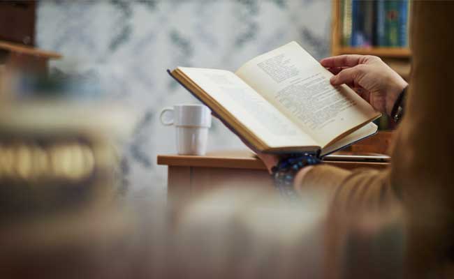 गुजरात: चौथी कक्षा की पाठ्यपुस्तक में गंभीर गलती, 'रोजा' का मतलब बताया गया 'संक्रामक रोग'
