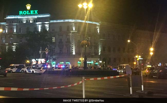 Unidentified Explosion Rocks Hungary's Capital, 2 Injured