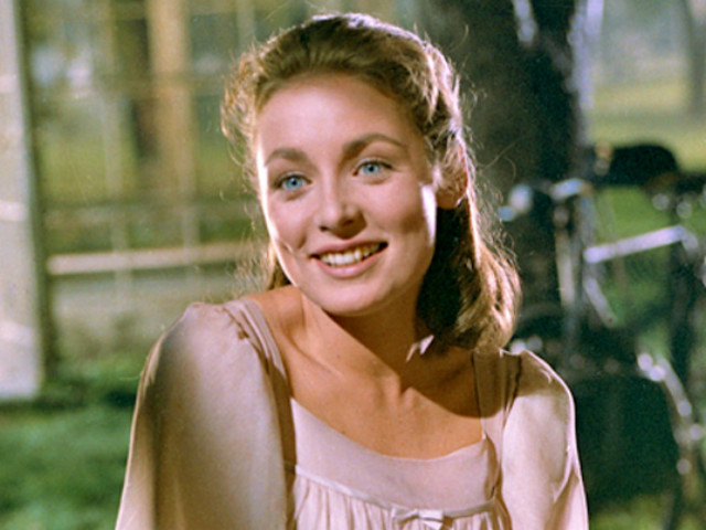 Charmian Carr, Actress Who Played Liesl in <I>The Sound of Music</i>, Dies At 73