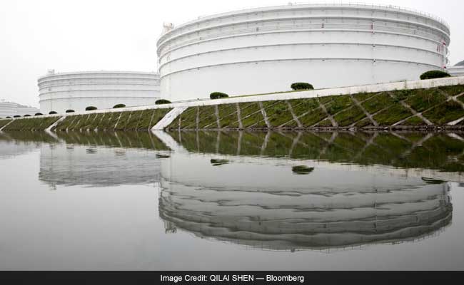 China's Mysterious Oil Stockpiles Puzzle Crude Markets