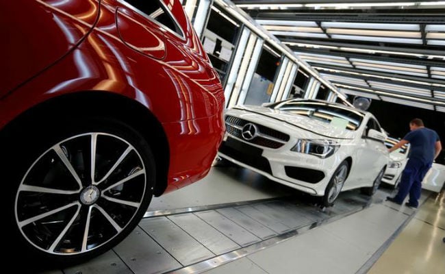 German Carmakers To Build Europe Network Of E-Charging Stations