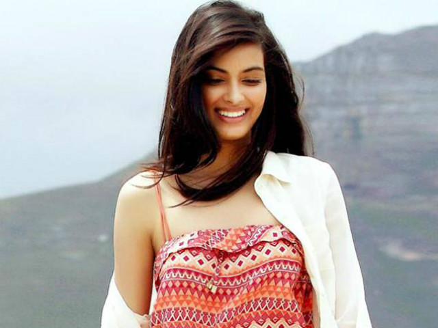 Diana Penty's <I>Luck by Chance</i> Story of Joining Bollywood