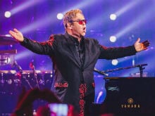 Elton John to Perform at Hillary Clinton's Last Fundraiser