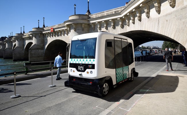 First Test Of Driverless Minibus In Paris On Saturday
