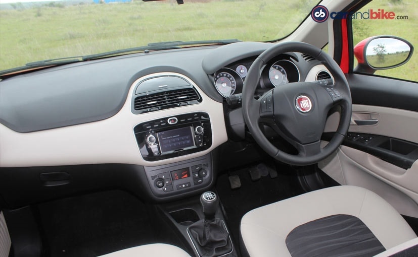 Fiat Avventura Urban Cross Abarth Cabin