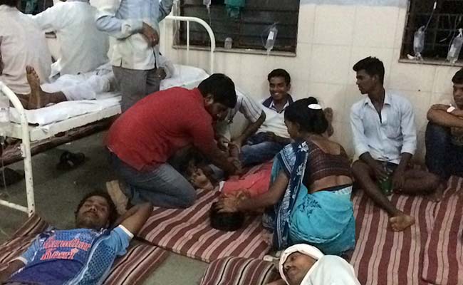 महाराष्ट्र : बुलढाणा में गणेश पूजा का प्रसाद खाने से 400 लोग बीमार
