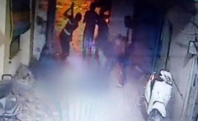 Caught On Camera: Gujarat Man Brutally Beaten To Death By Gang